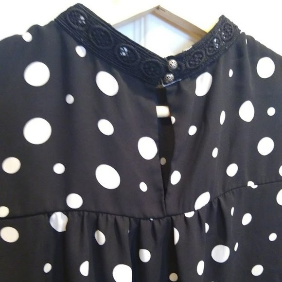 Zac & Rachel Dot and Lace Blouse size Medium - Picture 4 of 7